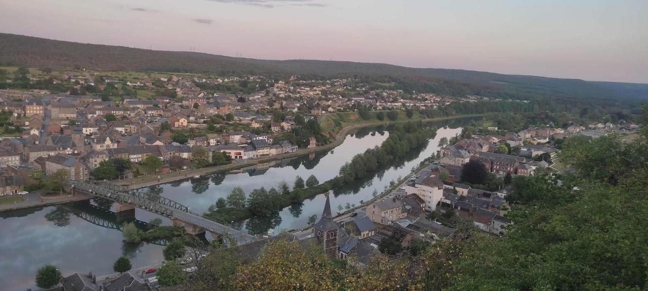 Camp Paradis Vireux-Molhain Екстериор снимка
