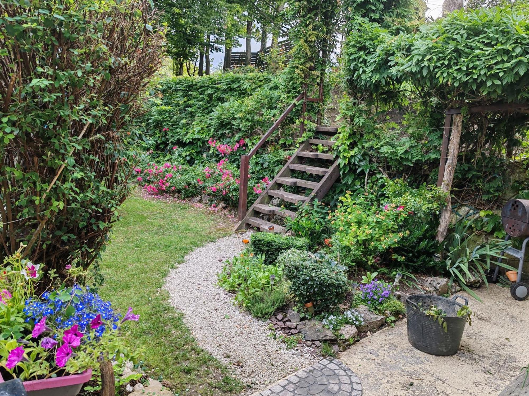Camp Paradis Vireux-Molhain Екстериор снимка